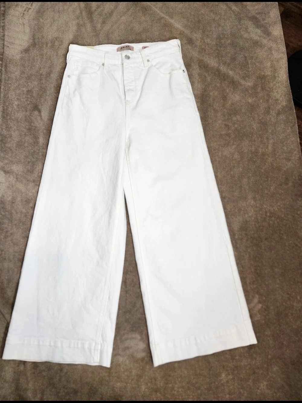 Ariat Wide Leg Jeans Women's Size 31 R White Ultra High Rise Stretch Crop NWT 54